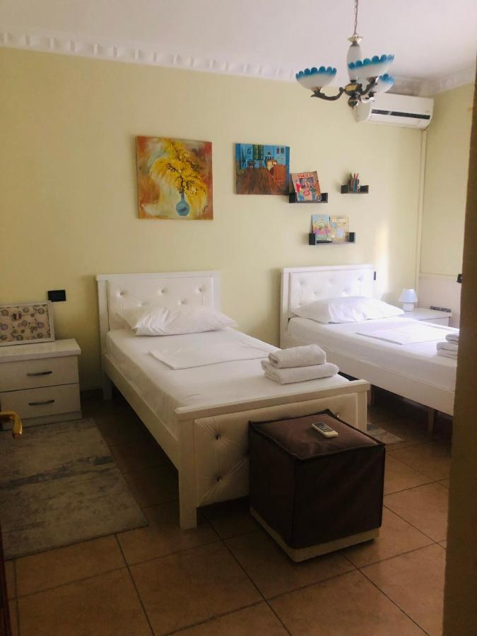 Amli Apartament Appartement Tirana Buitenkant foto