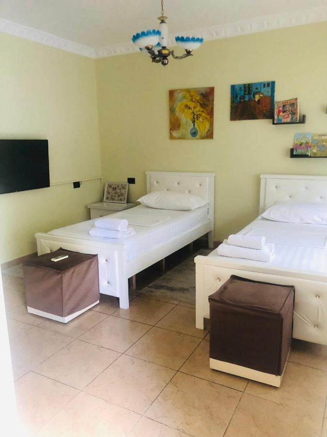 Amli Apartament Appartement Tirana Buitenkant foto